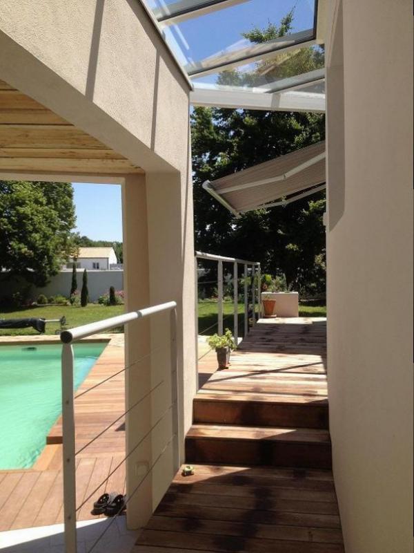 Vue sous la marquise