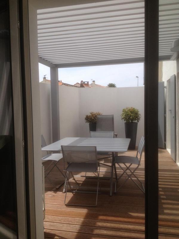 Terrasse bois avec pergola