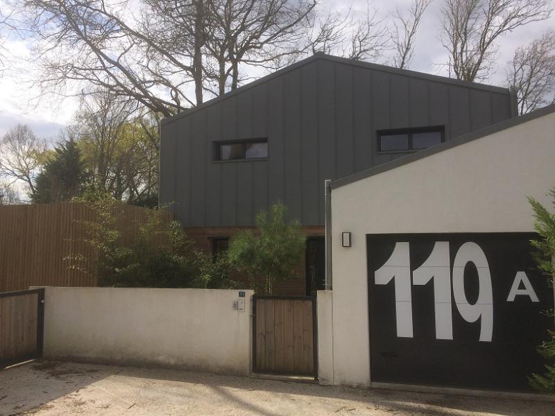 Entrée maison avec garage