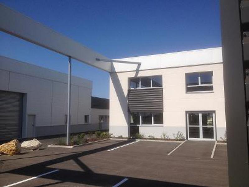 Espace stationnement à l'arrière