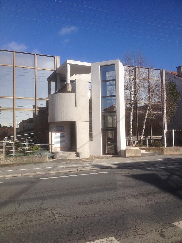 Cage Elévateur vue de la rue