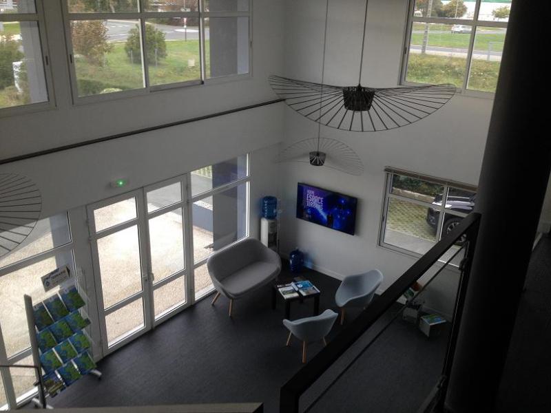 Trémie sur hall d'entrée