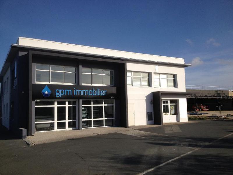 Brise-soleil en façade principale